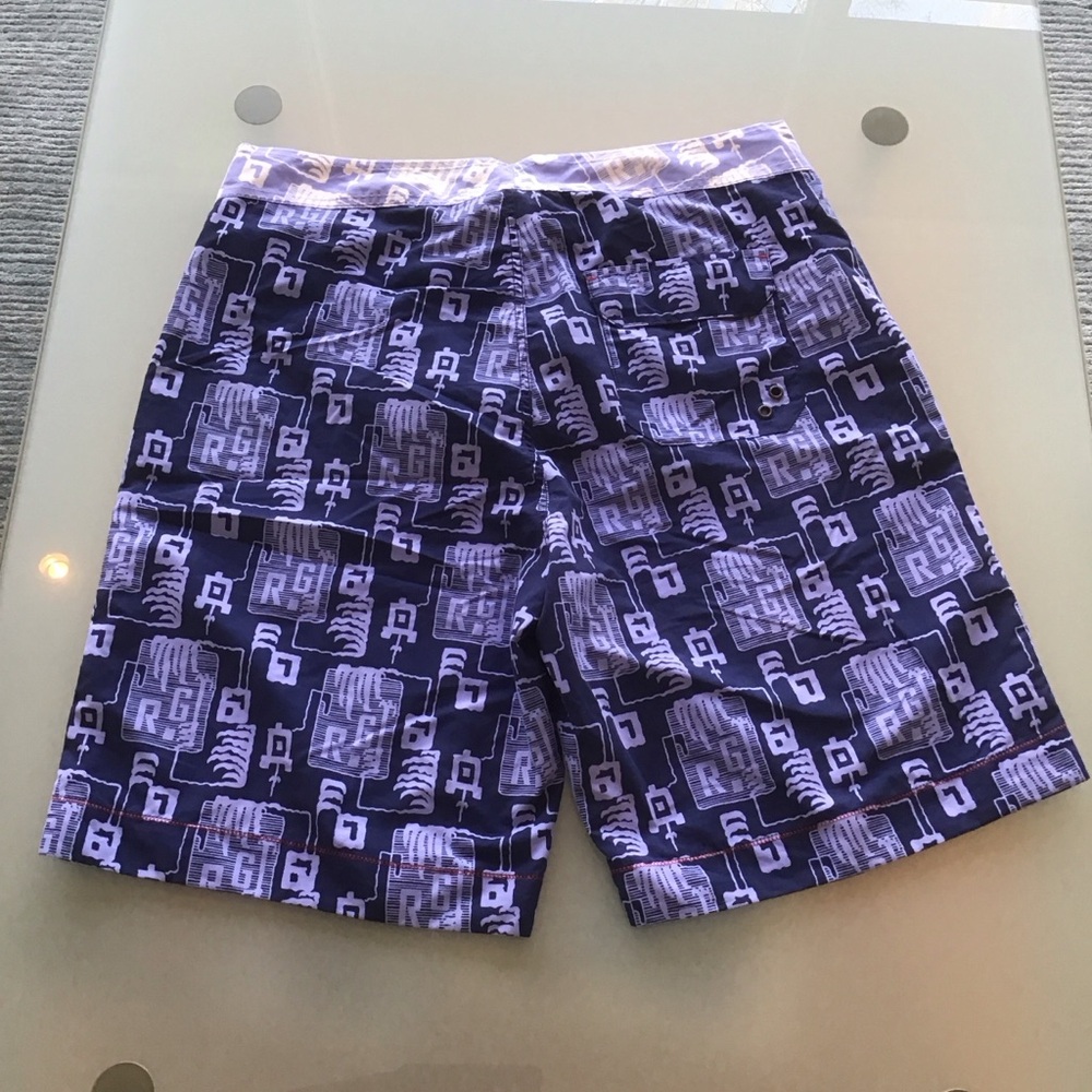 NEW Robert Graham Navy Blue Bondi Logo Lined Board Shorts Swim Trunks 36 10” ins - Picture 2 of 3